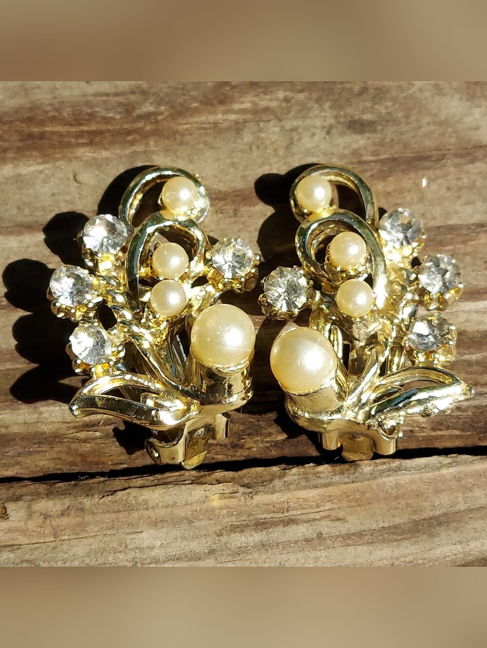 Vintage Rhinestone Pearl Clip Earrings